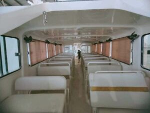 40 Interceptor Passenger passenger seats