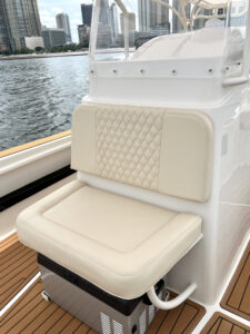 seafarer 28 boat seat